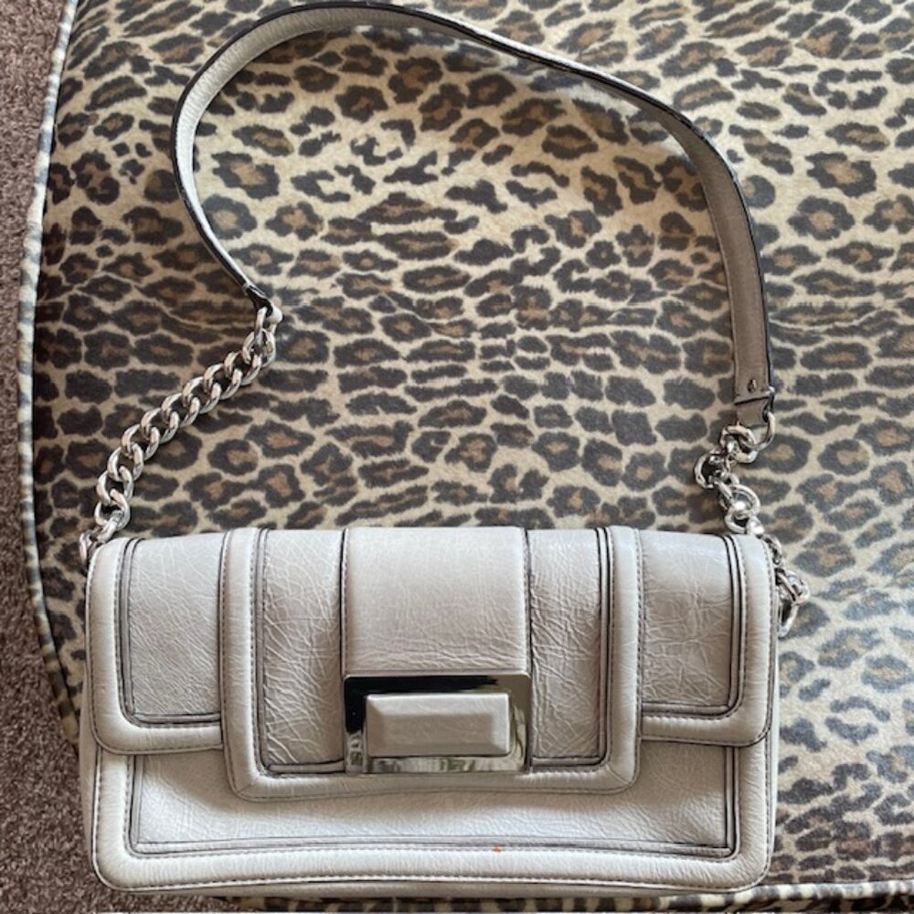 Banana Republic light grey lether purse